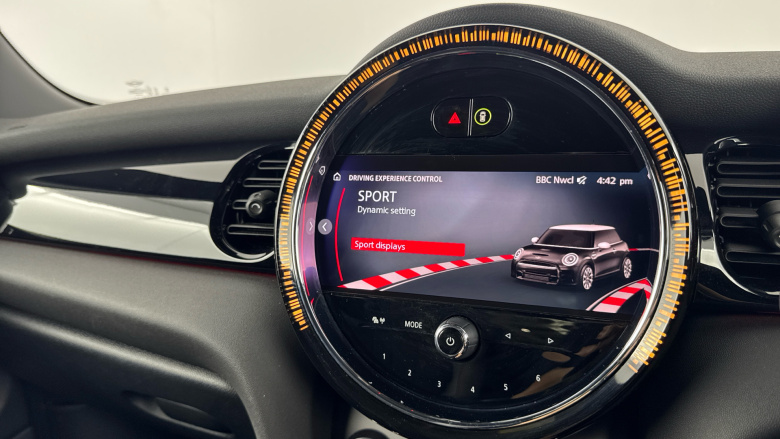 MINI Hatchback 1.5 Cooper Sport 3dr Auto Petrol Hatchback